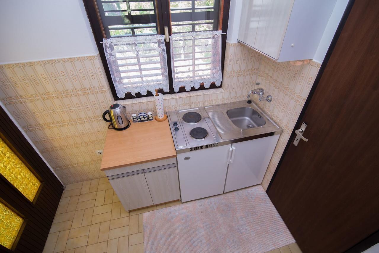 Susko Apartment Mali Losinj Exterior photo